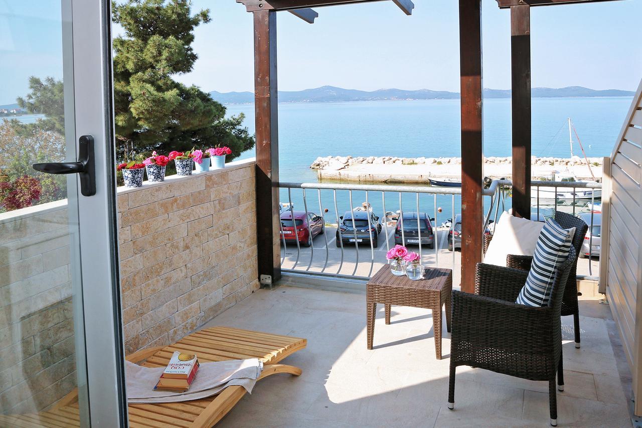 Delfin Hotel 3*